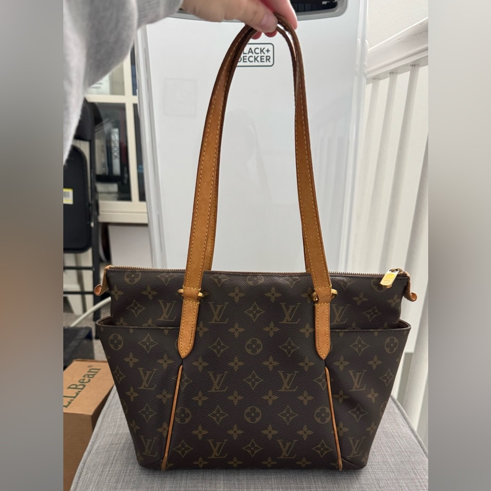 Louis Vuitton Monogram Totally PM Vintage 2009 Shoulder Bag